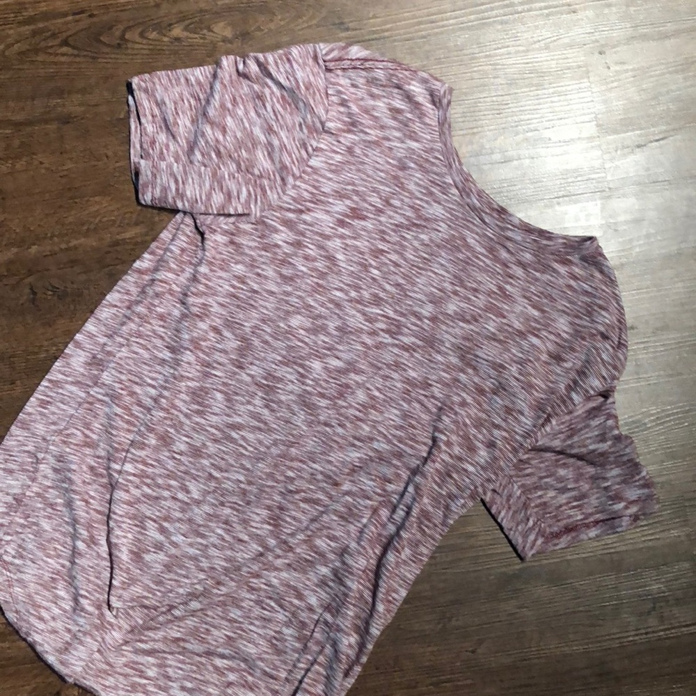 20% REDUCED: GREAT CONDITION Heather Red Shirt